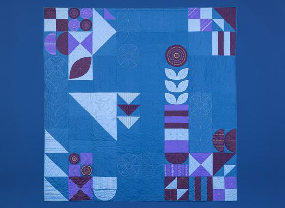 Twilight Garden seasonal floral pattern applique quilting workshop.